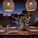 Villa Conte Gesto Villa, With Heated Pool, By Thinkvilla
