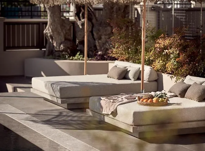 Conte Gesto Villa, With Heated Pool, By Thinkvilla *