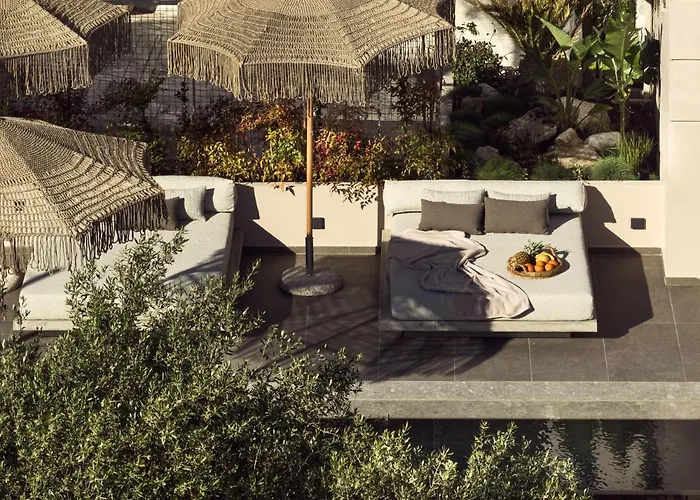 Conte Gesto Villa, With Heated Pool, By Thinkvilla Βίλα *