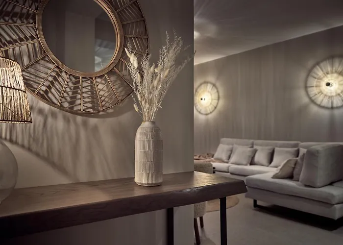 Conte Gesto Villa, With Heated Pool, By Thinkvilla Βίλα *